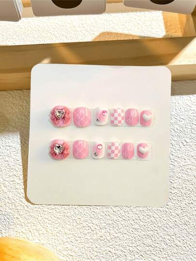 12pcs Small Size Solid Color Short Oval Fake Nails, Macaroon Blue & Pink, Cartoon Heart & Flower Pattern, Suitable For Women & Girls, Christmas & New Year Gift