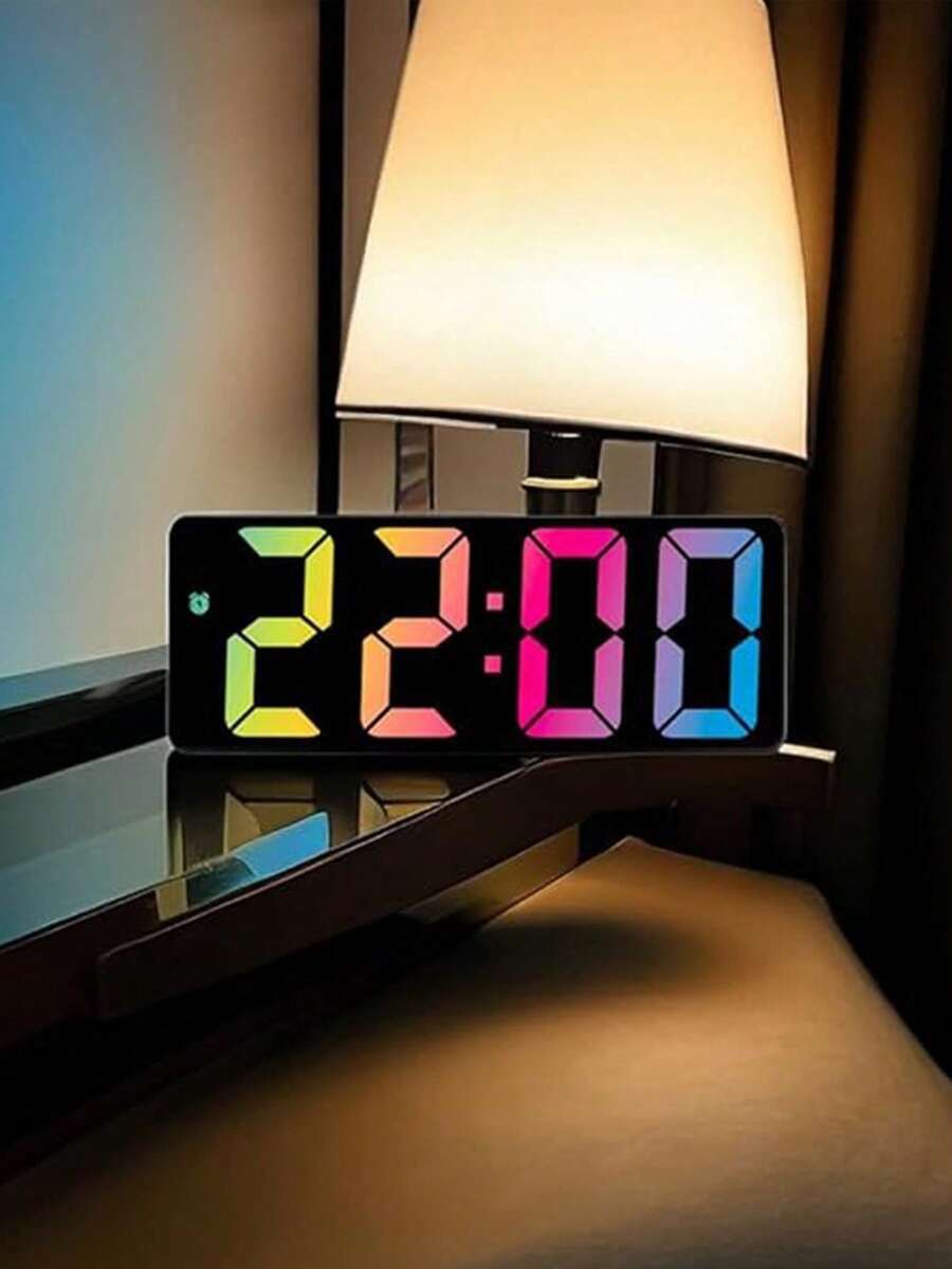 1pc Colorful Digital Alarm Clock With Night Light, Bedside Table Decor With Colorful Font & Display, Battery/USB Powered, With Date, Temperature, Snooze Function, Adjustable Brightness, LED Dimming Mode, Bedroom/Home/Dorm/Back To School Decoration, Learning Supplies
