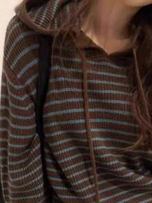 条纹罗纹抽绳撞色滚边休闲针织连帽卫衣，棕蓝色条纹针织套头衫，宽松秋冬叠穿针织上衣，条纹抽绳连帽卫衣，宽松长袖秋冬女装