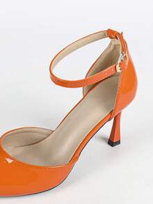 2025款女士尖头高跟时尚鞋