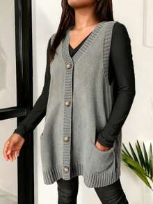 大码秋冬大码时尚休闲纯色V领单扣口袋设计开衫中长款毛衣背心适合户外旅游游玩拍照穿着早午餐服装女