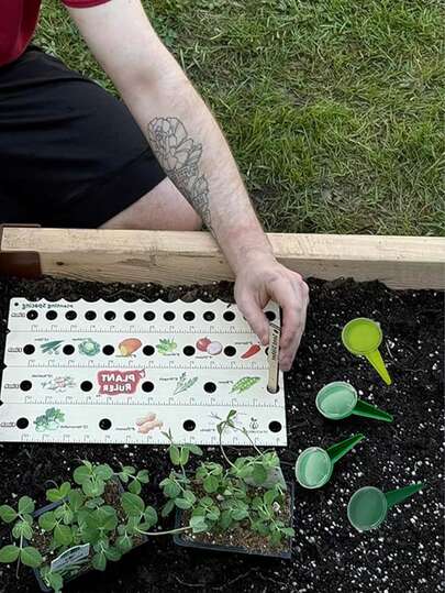 1 Set Outdoor Seeder Gardening Tools 1Pc Hand Seed Sower And 1Pc Wooden Plant Guide Ruler Garden Plant Adjustable Seeder Sower Planter With 5 Different For Transplanting Plant Green