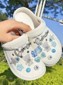 16个蓝色小熊鞋饰，蓝色星星装饰，时尚DIY鞋履配件，适用于镂空凉鞋和拖鞋，是节日送礼佳品。 - 藍色 - 查看 1