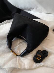 Túi đeo vai xếp ly hình đám mây màu trơn phong cách tối giản sang trọng - màu đen - Xem 3