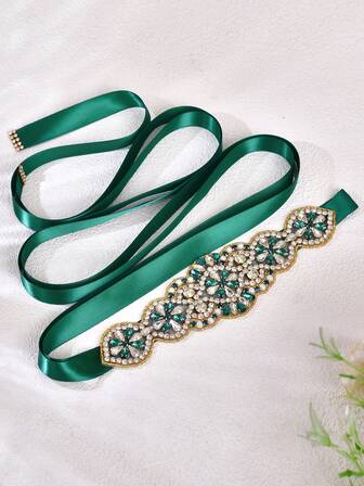 Un cinturón nupcial de una pieza con rhinestones verdes, cinturón de vestido de novia lujoso, accesorio de vestido de novia hecho a mano con diamantes, adecuado para bodas, fiestas de cumpleaños, banquetes, festivales y uso diario.