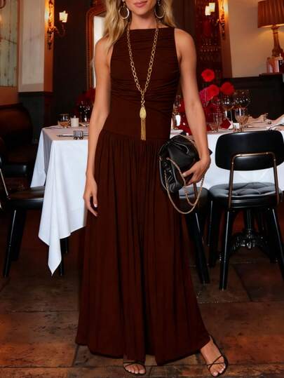 1 件纯色优雅休闲褶边连衣裙，适合晚间约会、办公室、居家、度假、春秋季