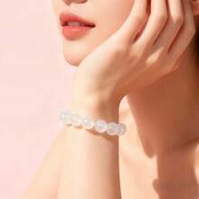 1条奢华透明串珠手链，高透明度可调节弹力设计，百搭女士配饰