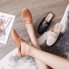 2025秋冬新款方跟露趾无后跟一脚蹬鞋，小金属扣，英伦风百搭轻便柔软女士平底穆勒鞋，室内外休闲舒适乐福鞋，适合通勤、购物、派对、婚礼和正式场合（尺码偏小） - 黑色 - 查看 4