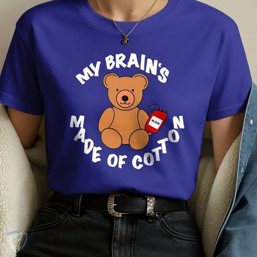 Camiseta Humor Criativo – Ursinho com Blood Bag e Frase Divertida - Azul Royal - Visão 1