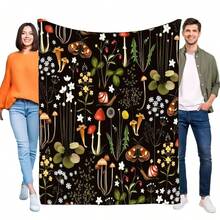 Dark Forest Mushroom Snail Moth Blanket Flannel Soft Cozy Warm Botanical Woodland Throw For Bed Sofa Living Room Home Decor Gift - 黑色 - 查看 1