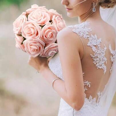 50 st konstgjorda rosor, skum, falska roshuvuden med stjälkar för gör-det-själv-bröllopsbuketter, hemfest, bordsdekorationer, lång stjälk, falsk brudbukett, blomma, för hem, trädgårdsfest, blomsterdekor, vita konstgjorda blommor, rosor, falska blommor, stjälk för gör-det-själv-bröllopsbukettdekorationer