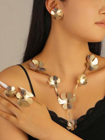 4 piezas Juego de joyería floral de lujo - Aretes, Collar, Anillo, Elegante y vintage de alta gama adecuado para uso diario, fiesta, boda, cumpleaños, compromiso