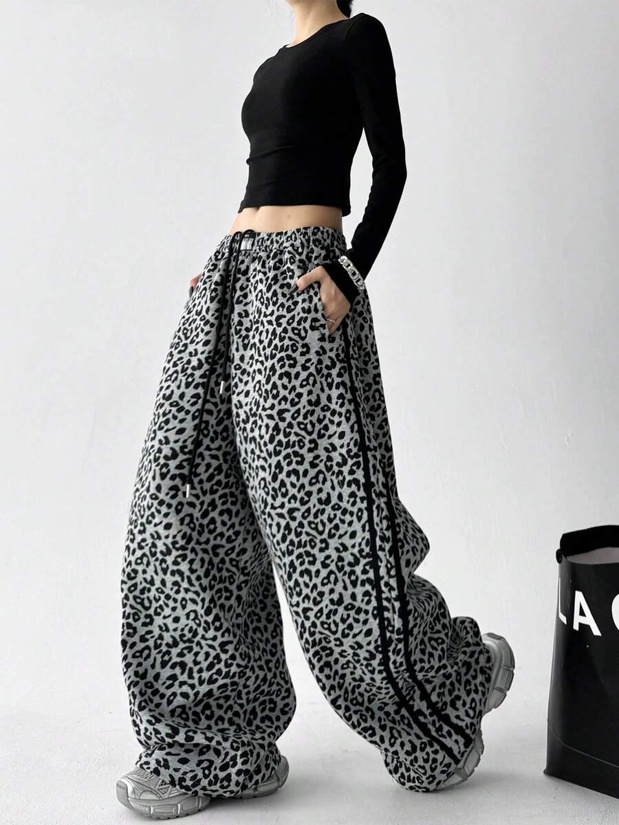 美式街头豹纹侧条纹休闲裤女高腰宽松舒适阔腿运动裤春秋冬街舞口袋抽绳松紧腰直筒长裤 - 灰豹紋 - 查看 1