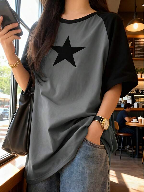 Camiseta de punto de manga corta con cuello redondo, estampado de estrella, costuras de contraste de color, mangas raglán para mujeres de talla grande, estilo casual y cómodo para vacaciones de verano