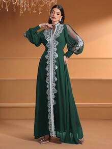 Elegant Women's Long Green Kaftan Robe, V-Neck Design, Regular Sleeve Length, Contrast Color Mesh Applique Detail Eid - Dark Green - View 2