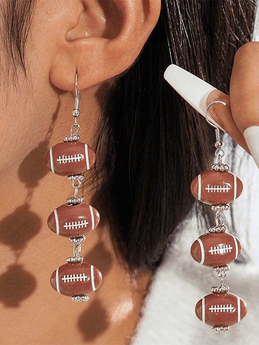 1 Pair Stylish Football Pendant Earrings, Elegant Design For Women, Suitable For Sports Events, Daily Commute, And Parties