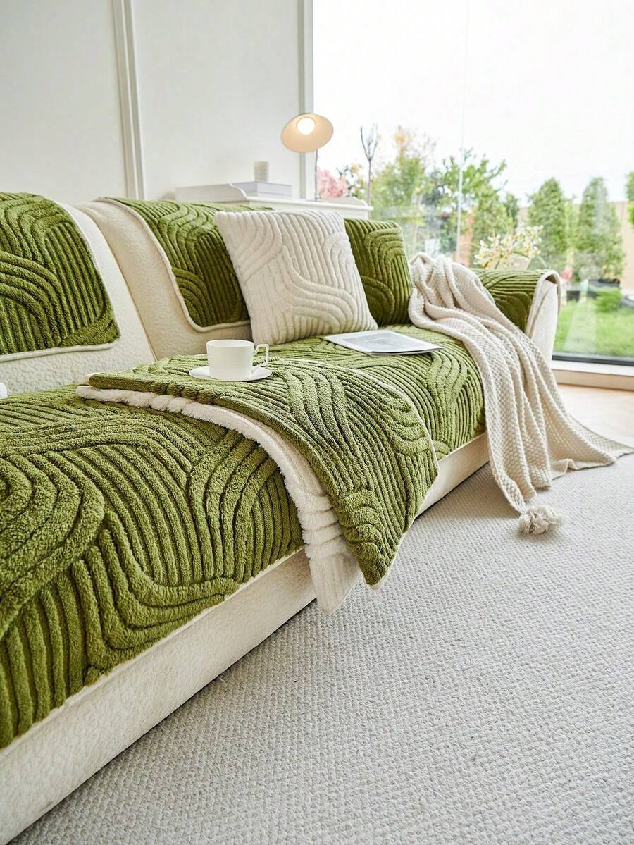 1pc Bohemian Style Solid Color Plush Sofa Cover - Quilted Craftsmanship, All-Season Use, Machine Washable, Pet Scratch Resistant, Soft And Comfortable Touch. Suitable For Living Room, Bedroom, Office And Other Home Scenes, Combines Decorative And Sofa Protection Functions, Fits Single To Three-Seater Sofas.