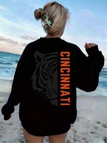 Cincinnati Bearcats Football Sweatshirt With Tiger Logo For Women And Men College Sports Fan Apparel Beach Wear Outfit - màu đen - Xem 1