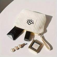 1 Pc   Cute And Simple Waffle Coin Purse For Women, Small And Portable Wrist Bag, Summer Floral Lipstick Storage Bag - White - View 2
