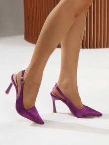 Damskie modne fioletowe satynowe buty na obcasie typu stiletto z szpiczastym noskiem i niską cholewką, z paskiem i klamrą ze strasów - Fioletowy - Zobacz 4