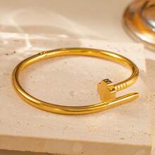 Fashionable Four-Leaf Clover Heart Rivet Stainless Steel Bracelet For Women, Suitable For Daily Wear And Gatherings, Excellent Jewelry Gift For Holidays - Yellow Gold - View 11