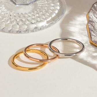 3 件套简约不锈钢叠戴戒指，适合日常佩戴、派对、情人节、婚礼等场合，可作为珠宝礼物。