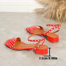 女士时尚波西米亚风多带镂空头平底凉鞋，金属搭扣，舒适百搭防滑罗马凉鞋 - 紅色 - 查看 9