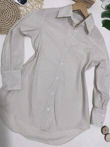 Women's Linen T-Shirt With Frenchy Striped Print, Dropped Shoulder, Buttons And Long Back. - Yellow Stripes - View 2