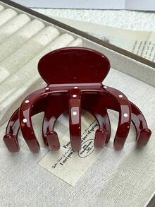 1pc Red Acrylic Simple Polka Dot Shark Claw Hair Clip, Versatile Hair Accessory Suitable For Daily Outings, Travel And Vacation Women Hair Claw Hair Clutch - Multicolor - View 3