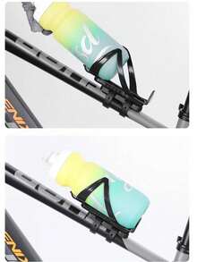 这款水壶架转换绑带套装包含1套可调节绑带，可牢固地固定在自行车、滑板车等车辆上，结构坚固耐用，安装简便。有了它，您就可以在任何车辆上加装水壶架，随时补充水分。