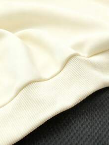 男童保暖内衬足球卫衣，适合秋冬季节穿着，长袖上衣，适合年轻学生街头/休闲/时尚/日常/运动/潮流/学院风穿着。 - 杏色 - 查看 6