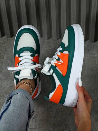 White, Green, And Orange Dopamine-Inducing Style; Fashionable Outdoor Skateboard Shoes With A European And American Style; Soft EVA Sole; Lace-Up Design; Round Toe; Low-Top; Versatile; Suitable For Holiday Gifts, Casual Outings, Parties, And Gatherings; Sneakers Women