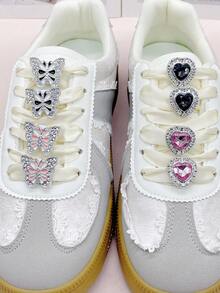 4件套Y2K风格奢华银色树脂仙女蝴蝶鞋带吊坠DIY配件，适用于女士运动鞋和靴子，个性化闪亮水钻伞形鞋带扣装饰，可拆卸心形鞋夹饰品，适合系带鞋，圣诞节、万圣节、情人节、生日派对礼物（不含鞋子）