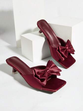 女士细高跟仙女拖鞋，甜美风格户外穿搭，2025新款时尚蝴蝶结，适合情人节、约会、搭配连衣裙，优雅软底高跟凉鞋