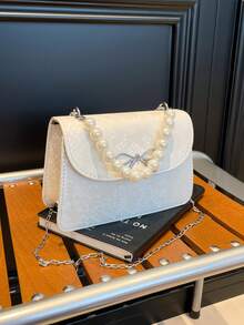 This New 1pc Sequined Pearl Handbag Is Casual And Simple, Featuring A Flap Design And A Non-Adjustable Shoulder Strap. Perfect For Shopping, Parties, And Travel, It Easily Holds Everyday Essentials. A Versatile Piece And A Fashion Favorite, It Suits Various Styles And Occasions, Making It An Excellent Choice For Ramadan. - Pearl Handbag - View 14