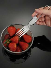 3pcs/4pcs Portable Stainless Steel Cutlery Set, Made Of 304 Stainless Steel, With A Folding Design And Storage Box. Includes Fork, Spoon And Storage Box – Perfect For The Office, School, Kitchen, Picnic, Camping And Outdoor Activities. Also Makes A Lovely Gift, Suitable As A New Year's Gift Or Back-To-School Gift. - Silver - View 4