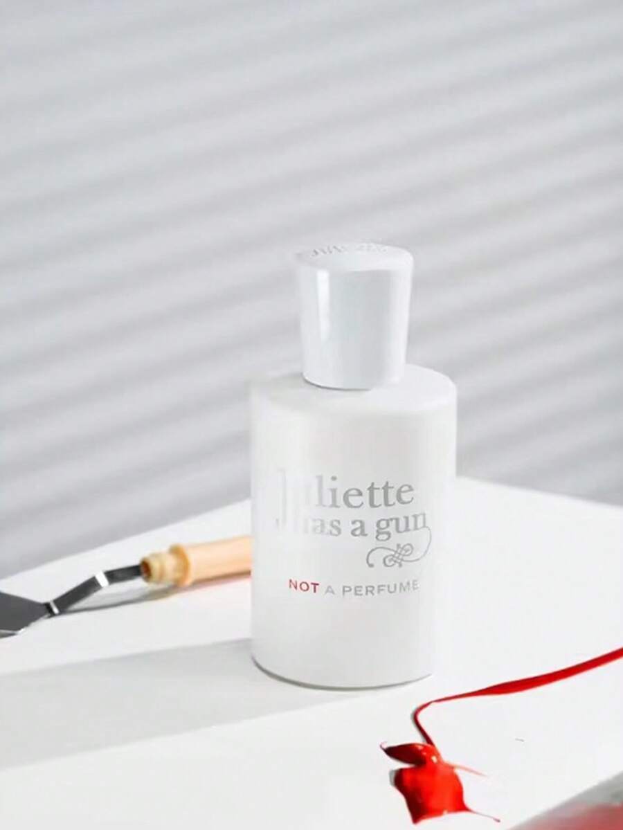 JULIETTE HAS A GUN - NOT A PERFUME - Women's Fragrance, Large Sample Tube/0.17 Oz, Women's Perfume Spray, Woody Floral - Contains Lime, Jasmine, Musk, Portable Miniature Perfume, Light Fragrance Suitable For Everyday Use, Christmas Gift. - Gỗ & Đất - Xem 1