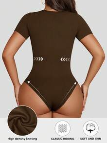 Body de punto acanalado de cuello redondo y manga corta para mujer, camiseta elástica con función moldeadora y levantadora - Marrón - Ver 3