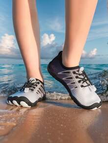 1 Pair Summer New Kids Aqua Shoes, Striped Fashion Print, Breathable Mesh Quick-Dry, Boys Beach Water Swimming Shoes, Low-Top Hook And Loop, Rubber Sole, Wear-Resistant Outdoor, Boys Cycling Shoes, Lightweight Indoor Yoga Jumping Rope Running Training Shoes