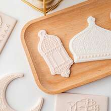 1pc Ramadan Mubarak Cookie Chocolate Cutter&Stamps Ramadan Mubarak Plastic Cookie Biscuit Mould Eid Moon Star Press Castle Ramadan Kareem Plastic Cutters Embossing KItchen Mold For Baking Fondant Party Supplies - Multicolor - View 3