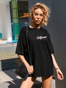 Oversized T-Shirt With Letter Graphic - Black - View 3