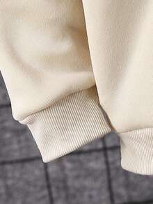 男童休闲标语印花袋鼠口袋连帽卫衣和运动裤套装（2件套），适合休闲、运动、日常穿着、户外活动、上学、秋冬季穿着。 - 棕色 - 查看 6