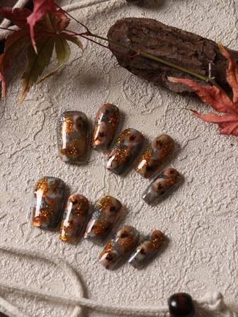 10 piezas de uñas postizas acrílicas con flores doradas, efecto de ojos de gato plateado, uñas cortas, kit de uñas artificiales que incluye 1 hoja de pegatinas adhesivas y 1 lima mini