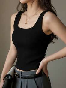 女士纯黑色修身罗纹背心 - U 领无袖 T 恤，柔软舒适，休闲日常穿着