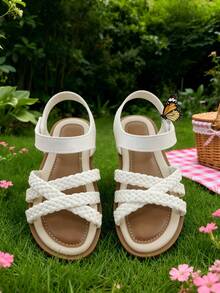 儿童编织带女童平底凉鞋适合日常穿着、海滩派对和聚会。