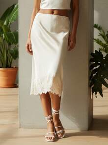 Women's Ivory Satin Midi Skirt With Floral Lace Hem High Waist Elegant Slip Skirt For Wedding Guest Office And Casual Wear - 香檳色 - 查看 3