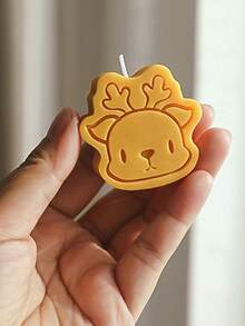 Christmas Scented Candles - Festive Holiday Shapes (Snowmen, Gingerbread Men, Reindeer) | Soy Wax, 4-8 Hour Burn Time | Elegant Gift Box Ideal For Indoor Decor & Gifting, Holiday Candles