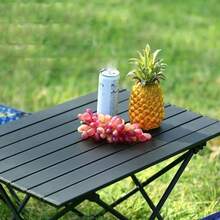 1 mesa dobrável portátil para uso externo, ideal para piqueniques, camping e churrascos. Fácil de montar e disponível em vários tamanhos.