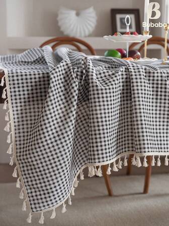 1 件黑白格子印花长方形桌布，质朴清新的农舍风格，适用于餐桌、厨房、餐厅、卧室、客厅、派对、节日装饰，配有手工米色流苏。
