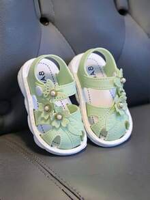 女童夏季凉鞋 0-3岁幼儿软头凉鞋 时尚软底搭扣婴儿学步鞋